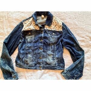 Venus Cropped Denim Jeans Jacket Lace Detail Button Up Blue Wash Size 10 EUC